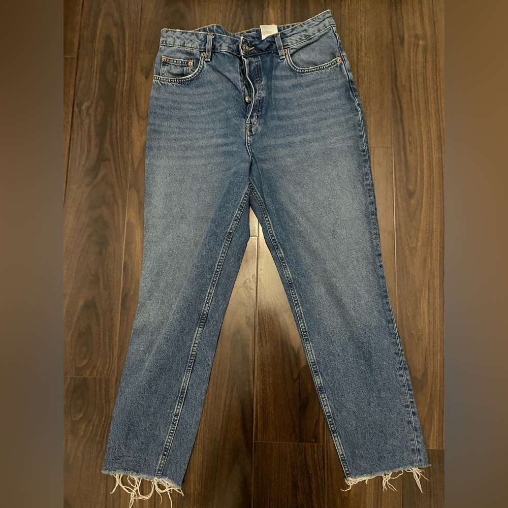 H&M Blue High Rise Jeans with Classic Worn-In Look
